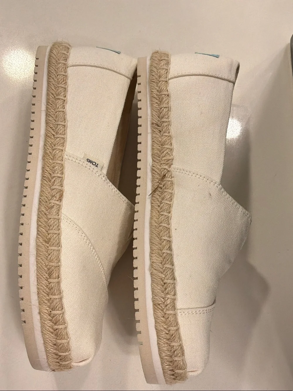 Toms slip platform